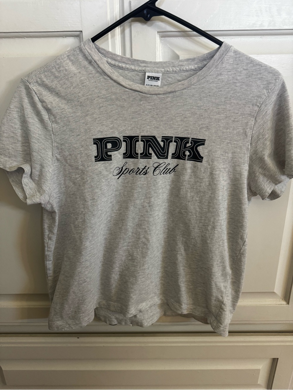 PINK Victoria's Secret' Gray Graphic Tee - Sports Club